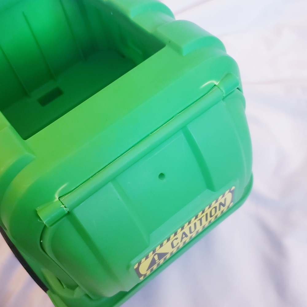 Little Tikes Garbage Truck Toy - Picture 8 of 10